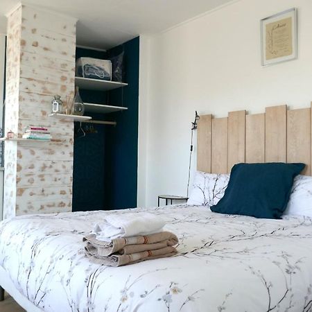 Chambre Dhotes Familiale A Saint Pierre Du Chemin B&B 외부 사진